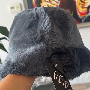 Faux Fur Bucket Hat in Gray